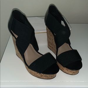 Steve Madden Starkeyy platform wedges